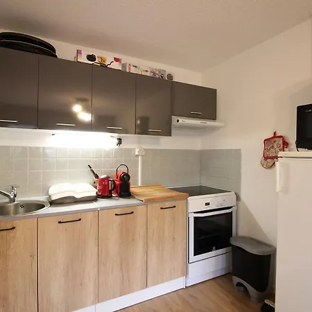 Apartamento : Grand 36m² Au Pied Des Pistes, 4 Pers, Confort&local à Skis - Fr-1-415-155 Mont-Dore